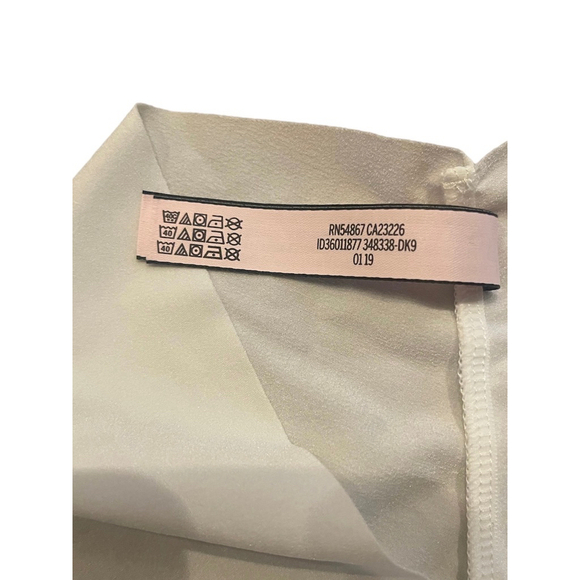 Victoria’s Secret | White Thong NWT - Picture 5 of 7